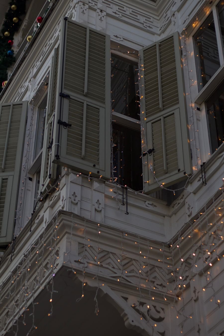 Architectural trim outlined with permanent lighting
